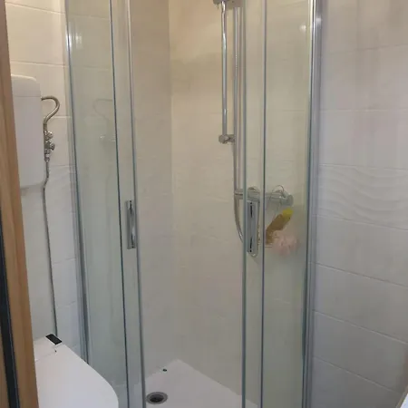 Piccola Casa A Valle Apartamento *